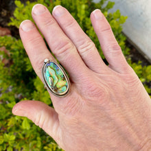 Load image into Gallery viewer, Abalone shell love sterling ring