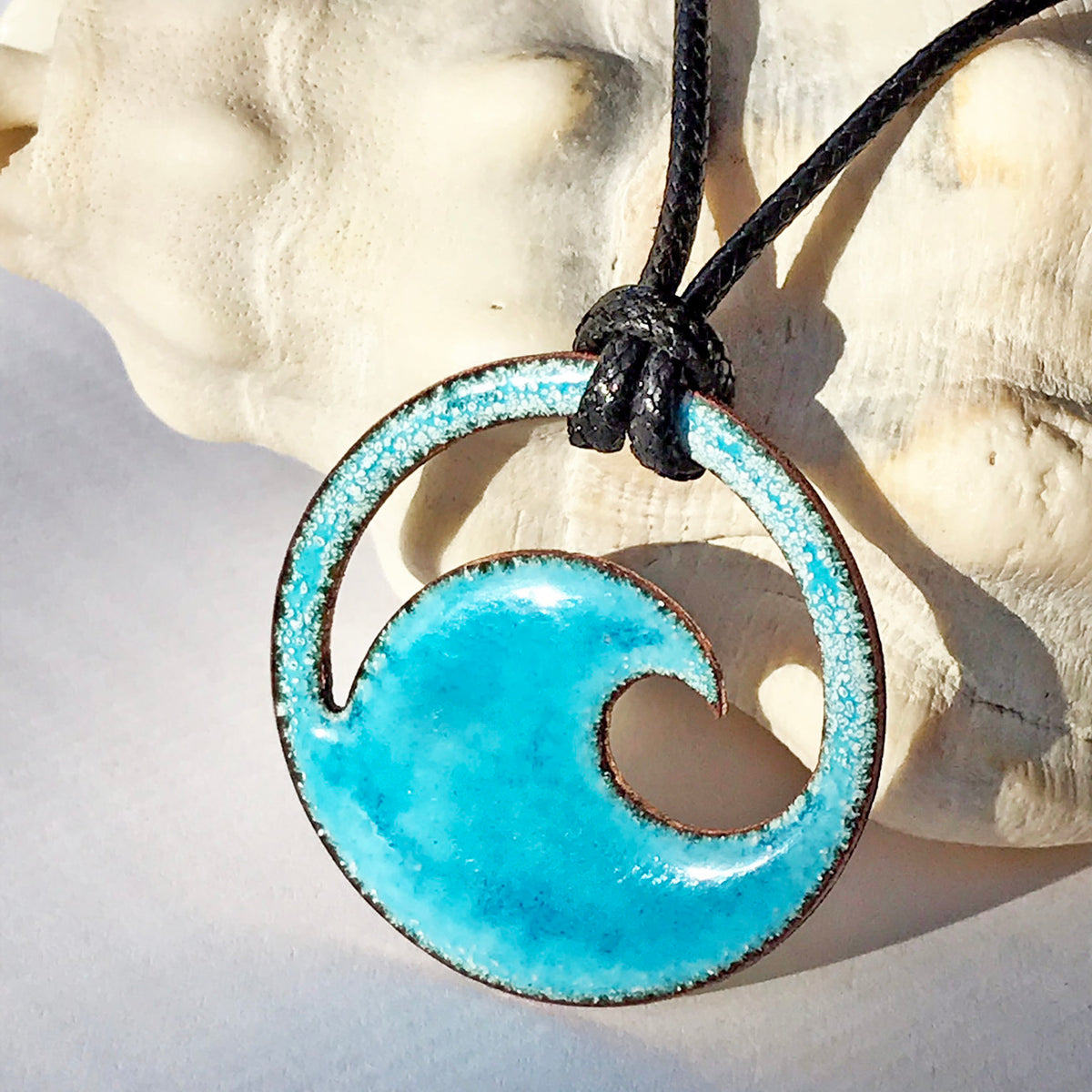 Blue wave necklace cheap