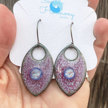 Load image into Gallery viewer, red and blue crackle pointed oval murinni glass earrings