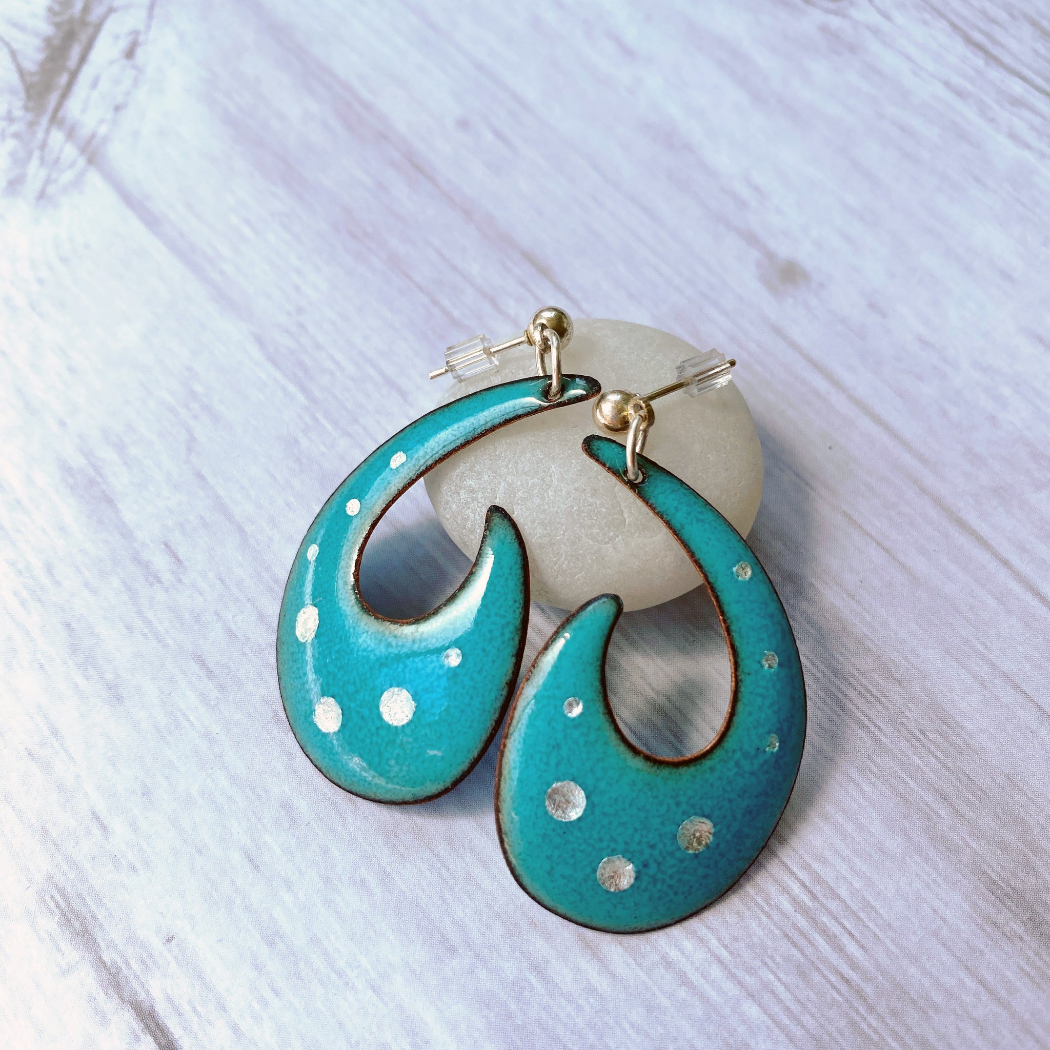 Turquoise enamel fish hook earrings with bubbles - Geometric – Seaside  Harmony Jewelry