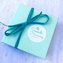 Load image into Gallery viewer, seaside harmony gift box with bow