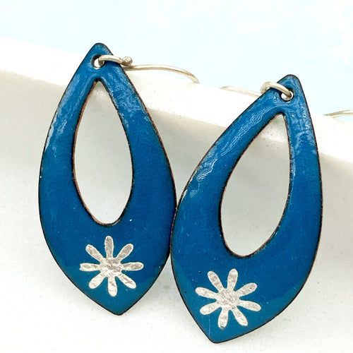 Christmas blue snowflake earrings sterling wires